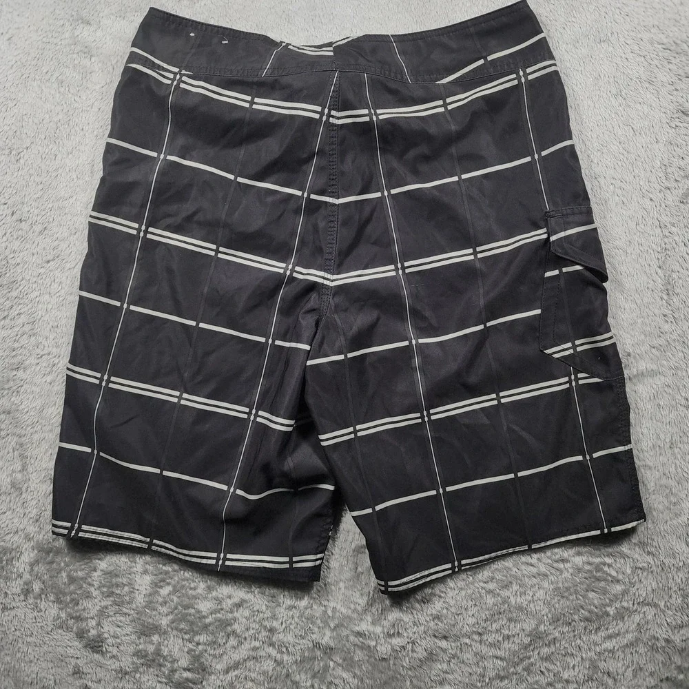 The North Face Swim Trunks Mens 32 Black Plaid Board Shorts Pockets Quick‎ Dry